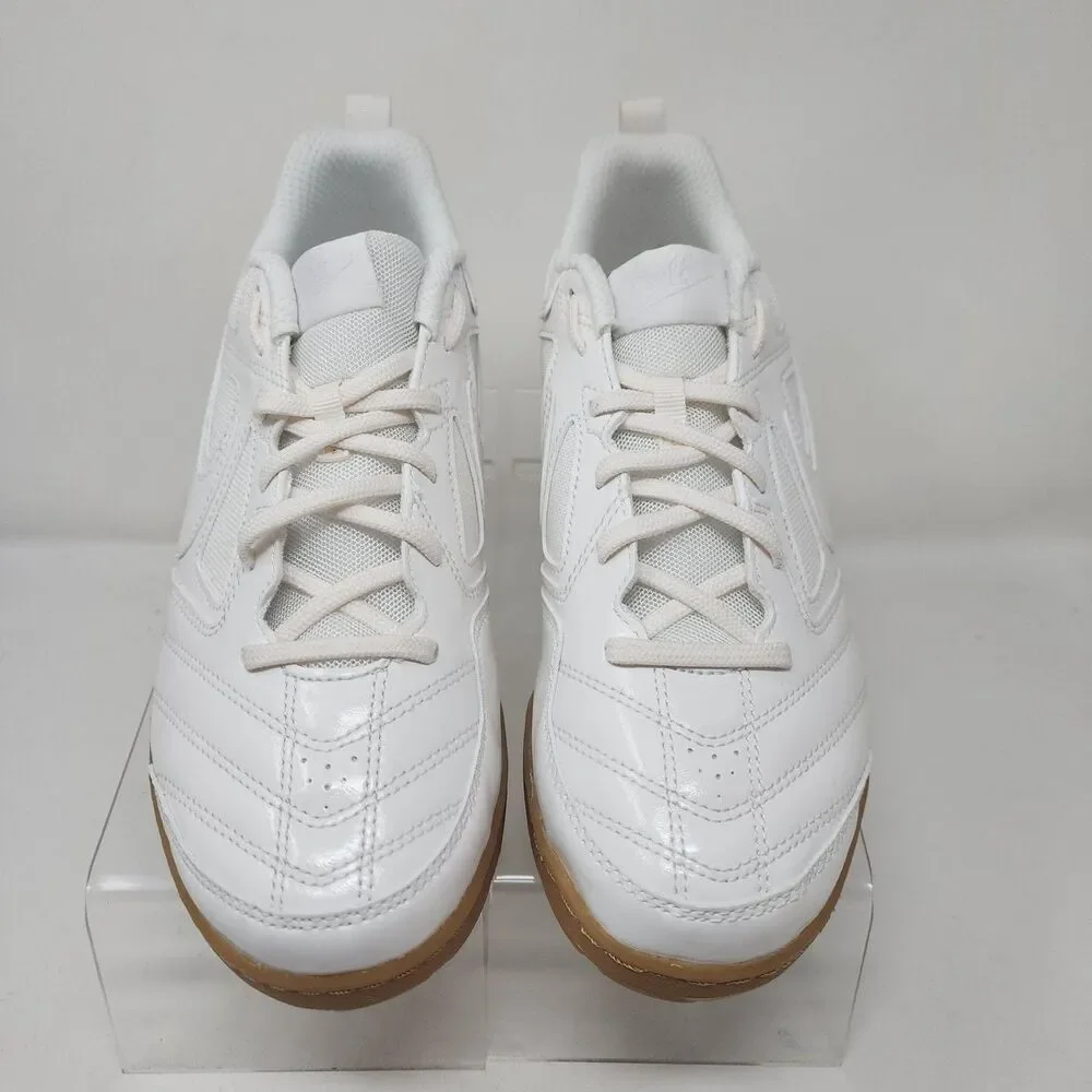 Nike Gato LV8 Indoor Soccer Shoes Youth Size 7Y White Low Top Sneakers Gum